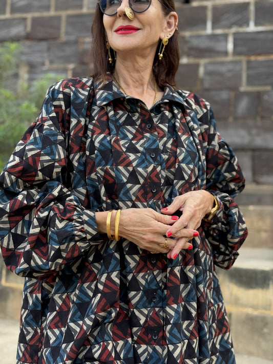 Arty Handmade Voluminous Cotton Shirt | Bold Statement Wear