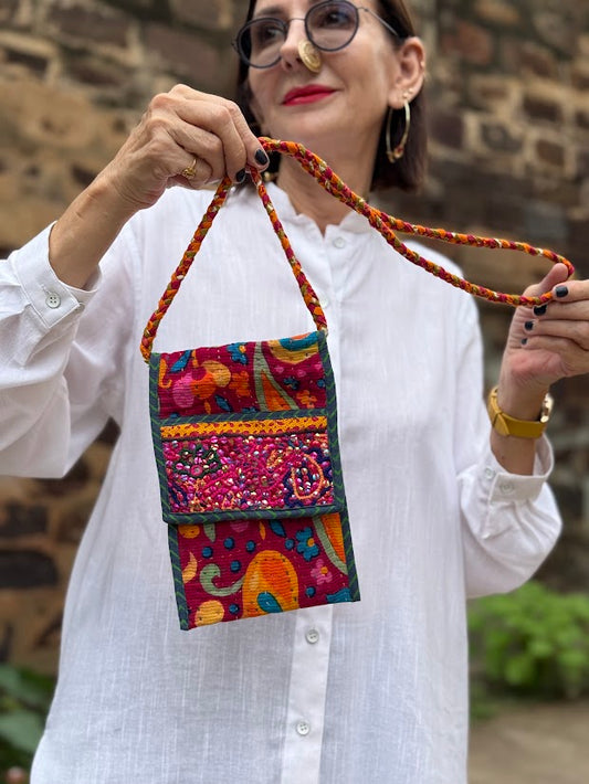 Retro Paisley Embroidered Phone Bag