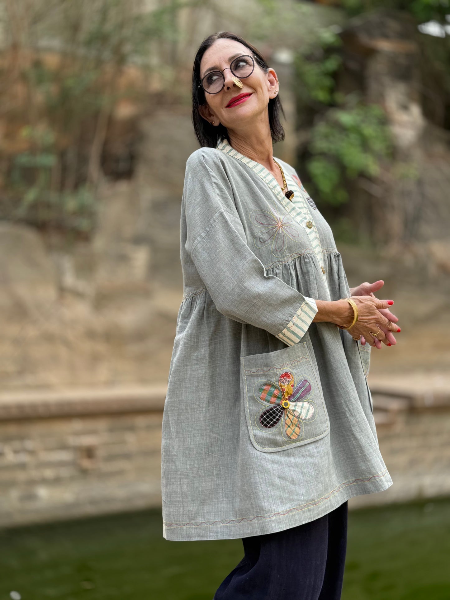 Khadi Cotton Tunic with Applique Daisy
