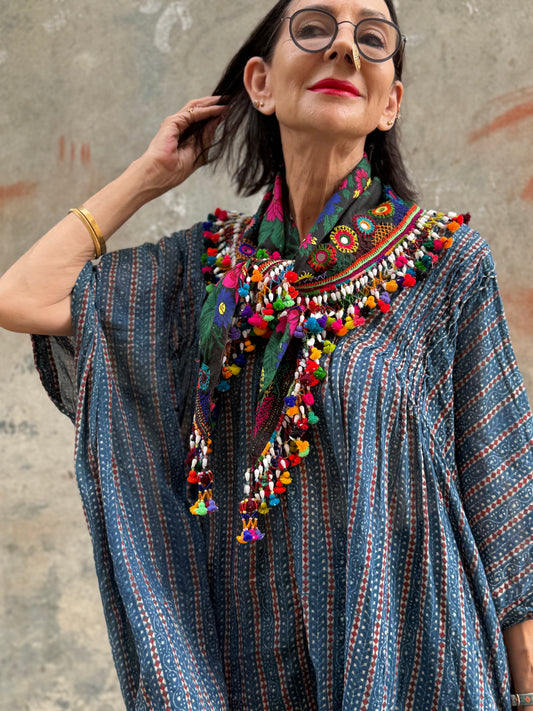 Embroidered Kutchi scarf