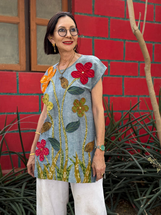 Handloom Kurta with Applique Flowers