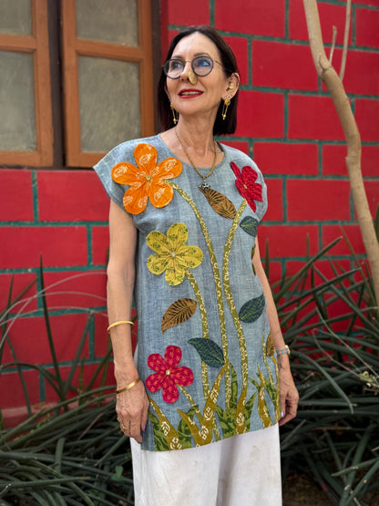 Handloom Kurta with Applique Flowers