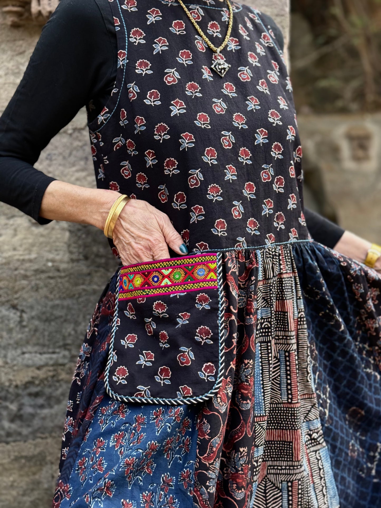 Sleeveless jumper dress with Kutch hand embroidery on the pocket