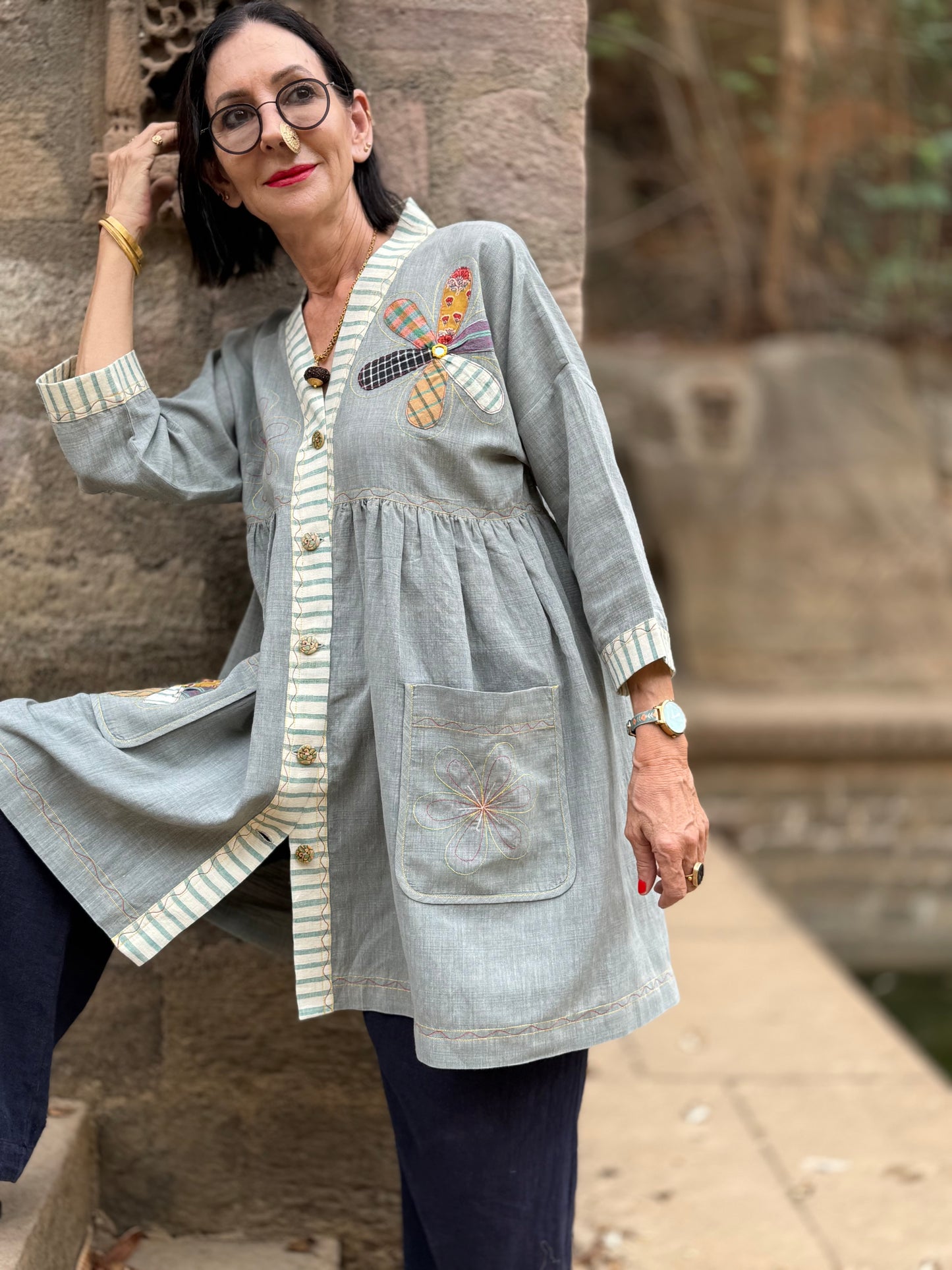 Khadi Cotton Tunic with Applique Daisy