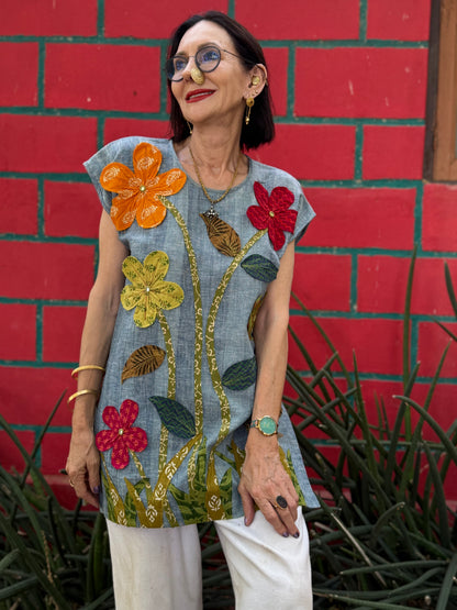 Handloom Kurta with Applique Flowers