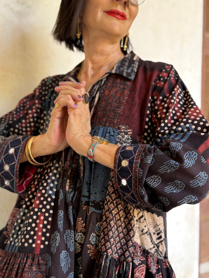 Chic Boho Trapeze Dress with mirror embroidery
