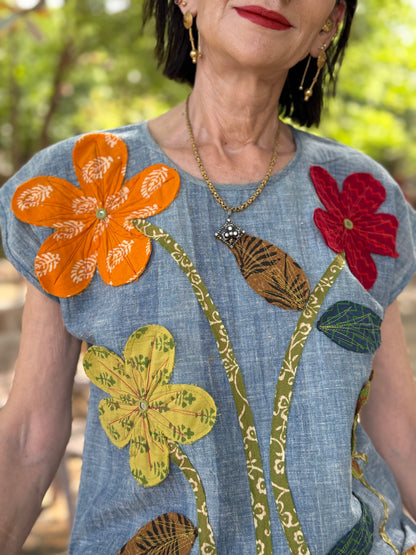 Handloom Kurta with Applique Flowers