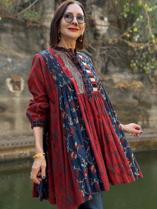 Boho shirt in pure cotton naturally dyed Ajrakh
